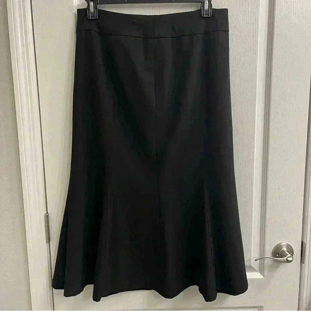 Black Lined Skirt by Investments - Picture 7 of 7